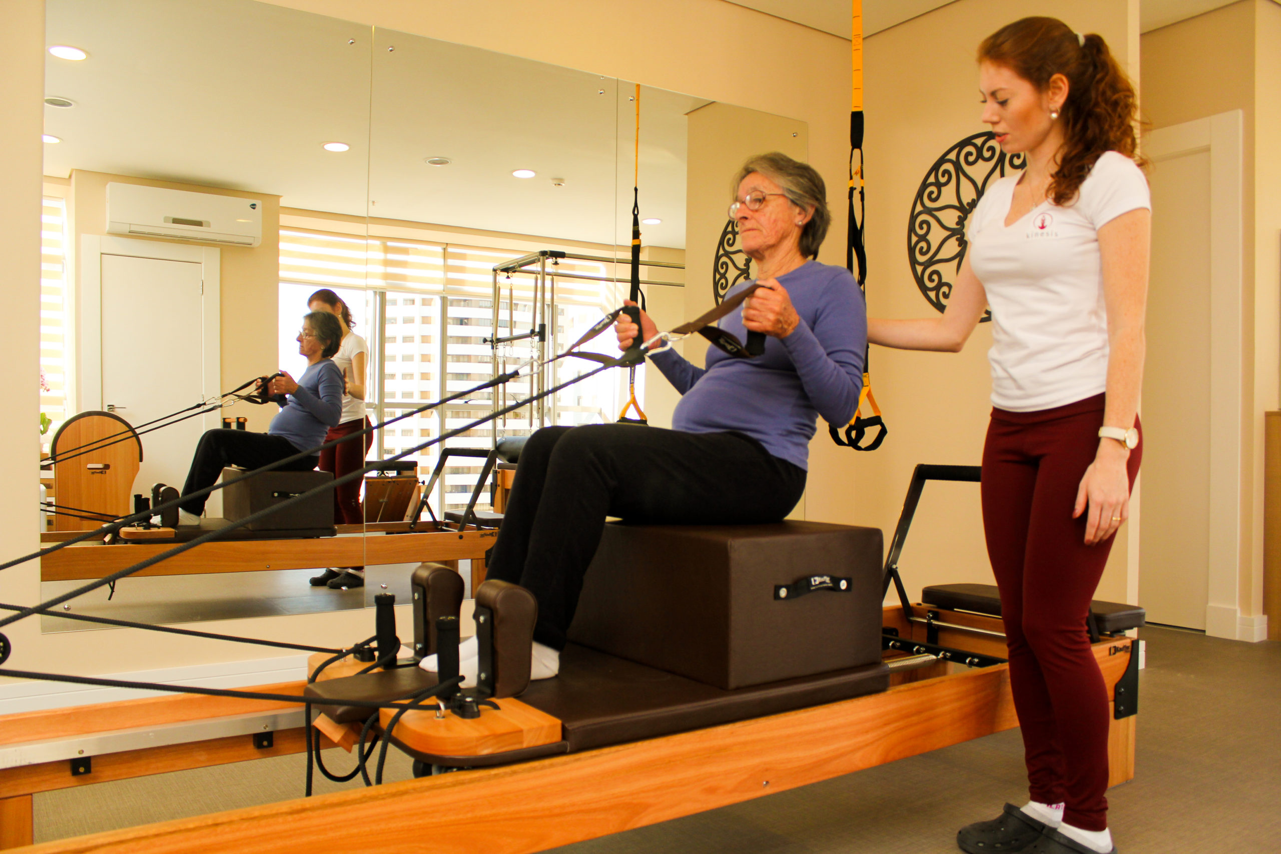 Aulas de pilates solo garantem melhora da força e flexibilidade